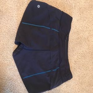 Lululemon speed short 2.5” navy blue